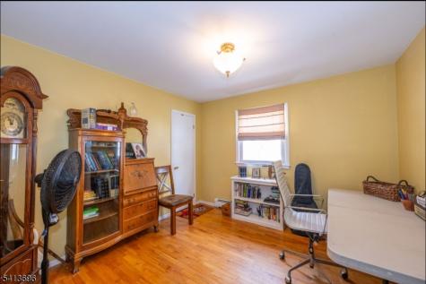 31 Penn Avenue Andover NJ 07860