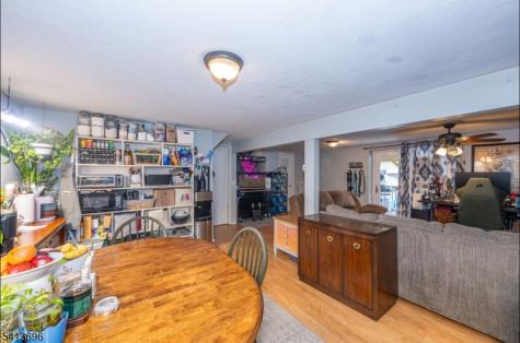 31 Penn Avenue Andover NJ 07860