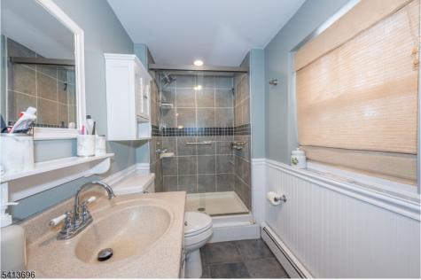 31 Penn Avenue Andover NJ 07860