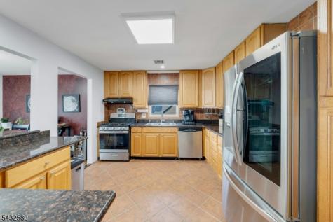 2657 Spruce Street Union NJ 07083