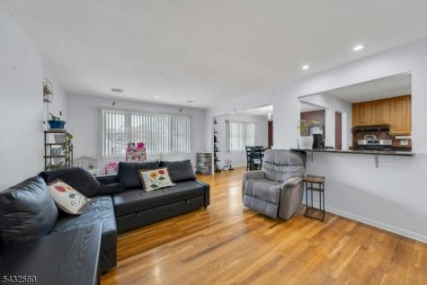 2657 Spruce Street Union NJ 07083