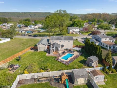 103 Carter Terrace Hackettstown NJ 07840