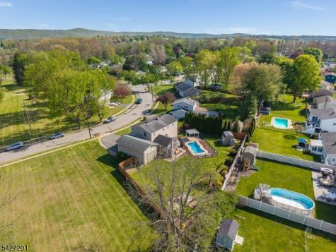 103 Carter Terrace Hackettstown NJ 07840