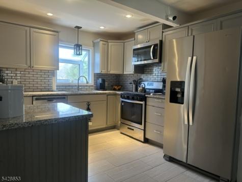 4 W Nelson Street Newton NJ 07860