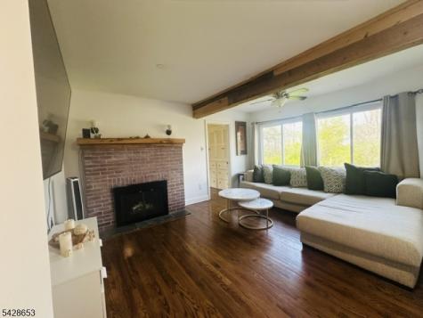 4 W Nelson Street Newton NJ 07860