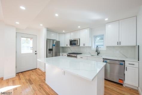 18 Meeker Street West Orange NJ 07052