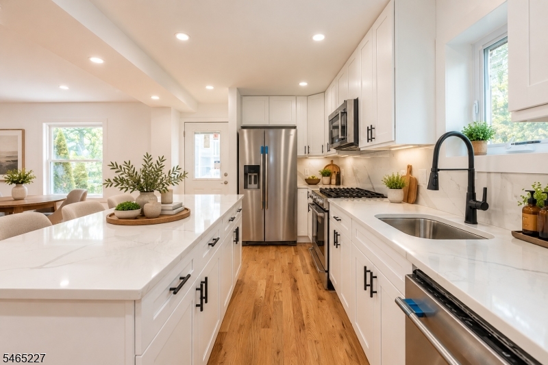 18 Meeker Street West Orange NJ 07052