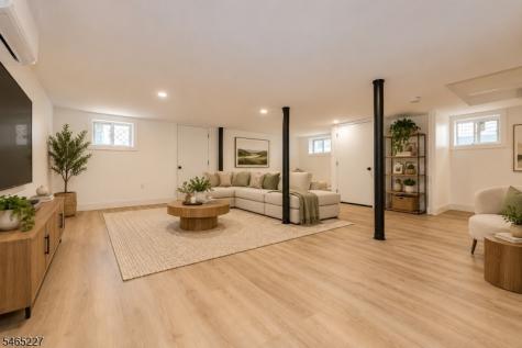 18 Meeker Street West Orange NJ 07052