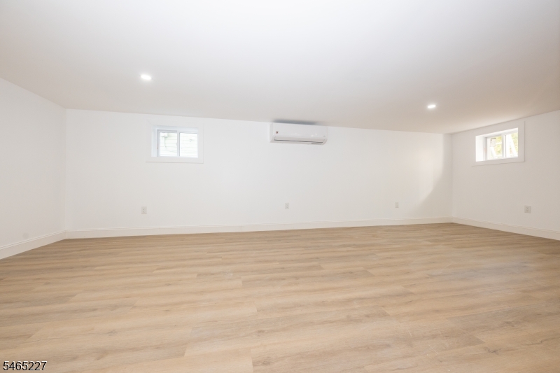 18 Meeker Street West Orange NJ 07052
