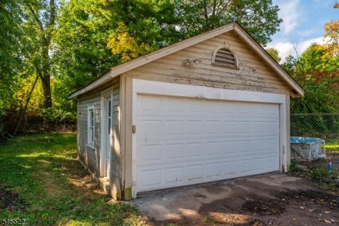 18 Meeker Street West Orange NJ 07052