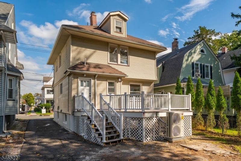 18 Meeker Street West Orange NJ 07052