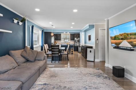 12 Calvin Avenue Lodi NJ 07644