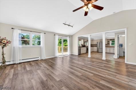 24 Skytop Road Washington NJ 07853