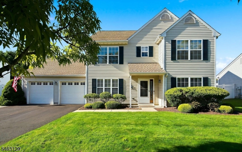 24 Crater Lake Road Howell NJ 07731