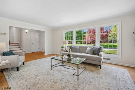 30 Winding Way Madison NJ 07940