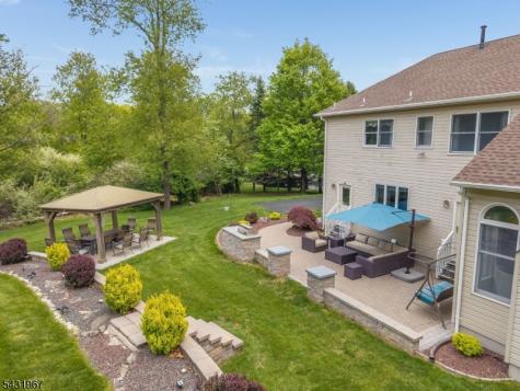 26 Alpaugh Drive Bethlehem NJ 08802