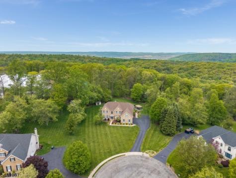 26 Alpaugh Drive Bethlehem NJ 08802