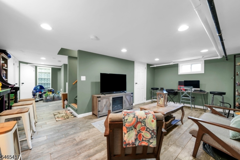 644 Golf Terrace Union NJ 07083