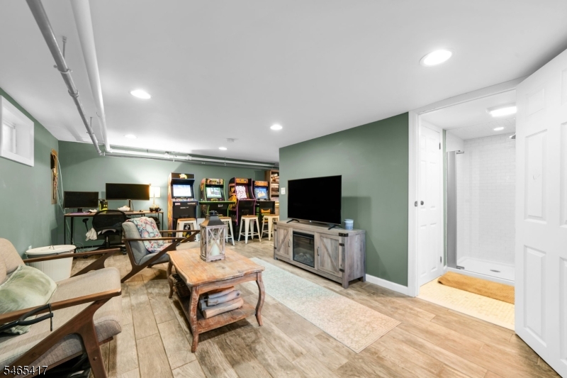 644 Golf Terrace Union NJ 07083