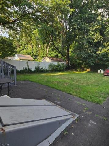 172 Brighton Avenue East Orange NJ 07017