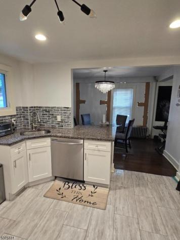 172 Brighton Avenue East Orange NJ 07017