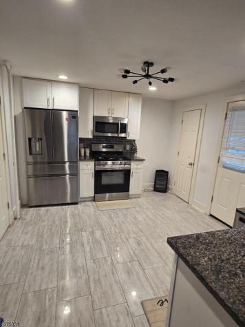 172 Brighton Avenue East Orange NJ 07017