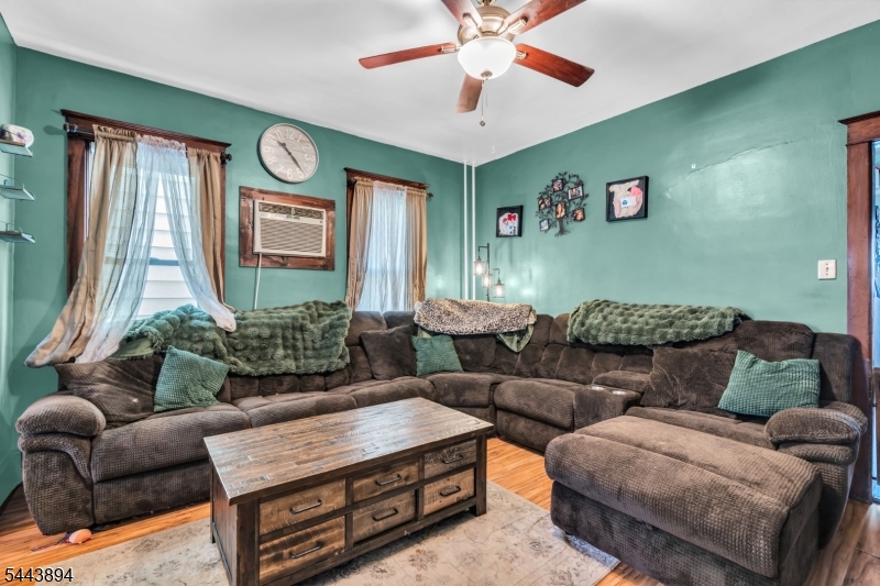 46 Evelyn Avenue Phillipsburg NJ 08865