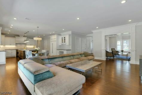 16 Exeter Road Millburn NJ 07078