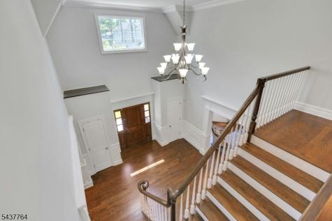 16 Exeter Road Millburn NJ 07078