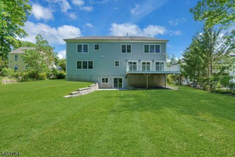 16 Exeter Road Millburn NJ 07078