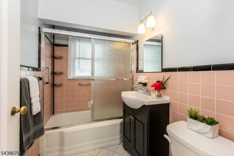 50 Ridge Avenue Bloomfield NJ 07003