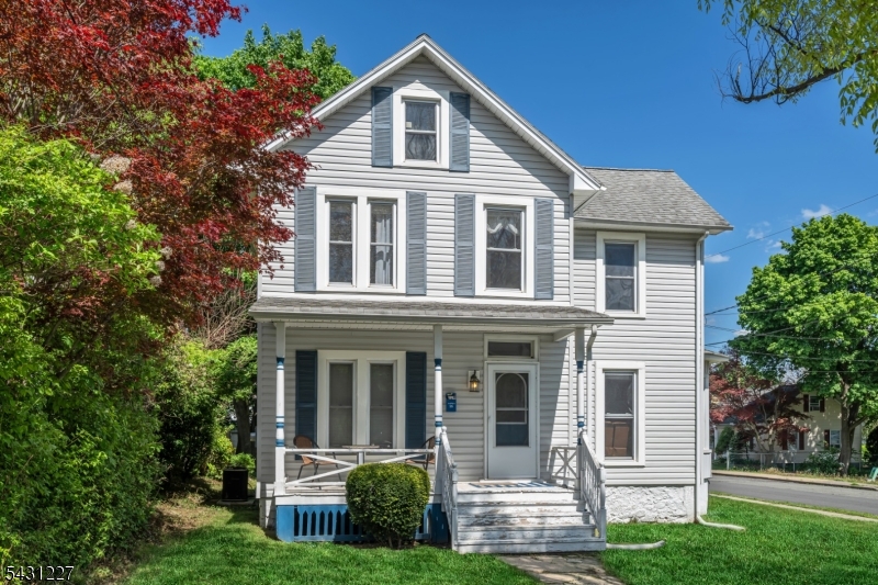 16 Grand Avenue Washington NJ 07882
