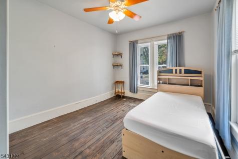 16 Grand Avenue Washington NJ 07882