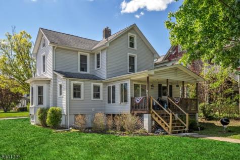 16 Grand Avenue Washington NJ 07882