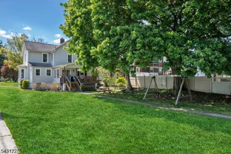 16 Grand Avenue Washington NJ 07882
