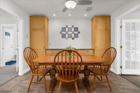 20 Cedar Grove Road Clinton NJ 08801