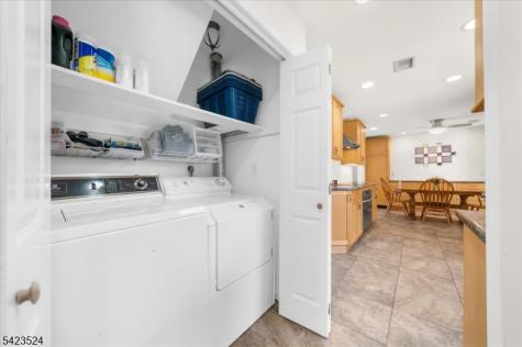 20 Cedar Grove Road Clinton NJ 08801