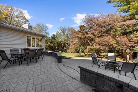 20 Cedar Grove Road Clinton NJ 08801