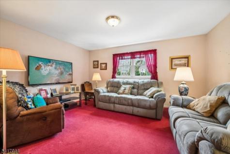 39 Gallinson Drive Berkeley Heights NJ 07974