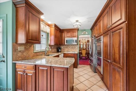 39 Gallinson Drive Berkeley Heights NJ 07974
