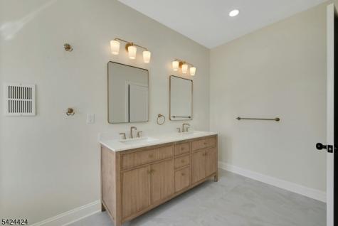 500 New Jersey 173 Greenwich NJ 08886