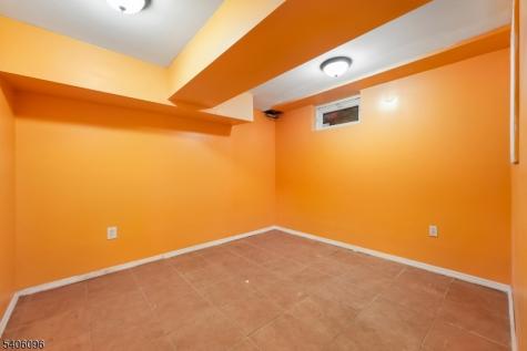 9 Chipwood Lane North Brunswick NJ 08902