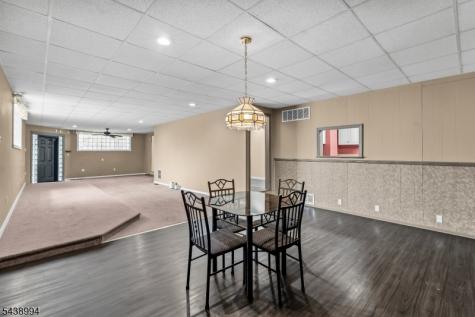 100 Homecrest Avenue Ewing NJ 08638