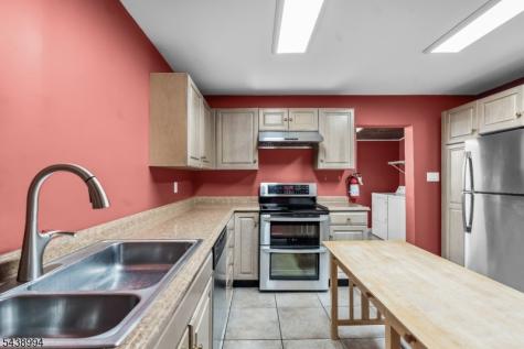 100 Homecrest Avenue Ewing NJ 08638
