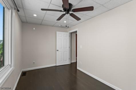 100 Homecrest Avenue Ewing NJ 08638