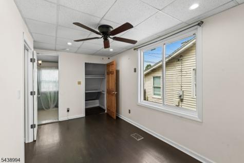 100 Homecrest Avenue Ewing NJ 08638