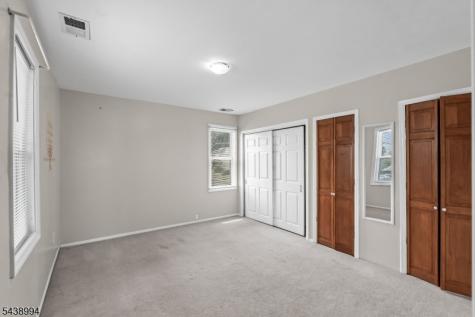 100 Homecrest Avenue Ewing NJ 08638