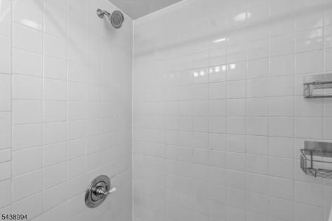 100 Homecrest Avenue Ewing NJ 08638