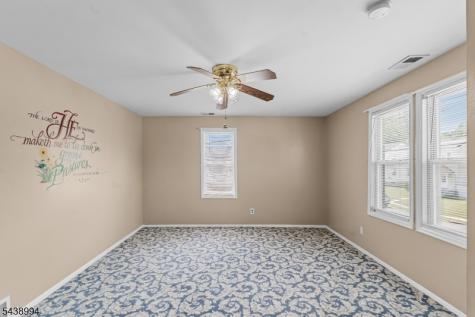 100 Homecrest Avenue Ewing NJ 08638