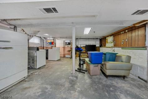 252 Duane Street City Of Orange NJ 07050